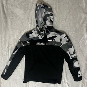 Nike Camo Half Stacked Pullover Hoodie